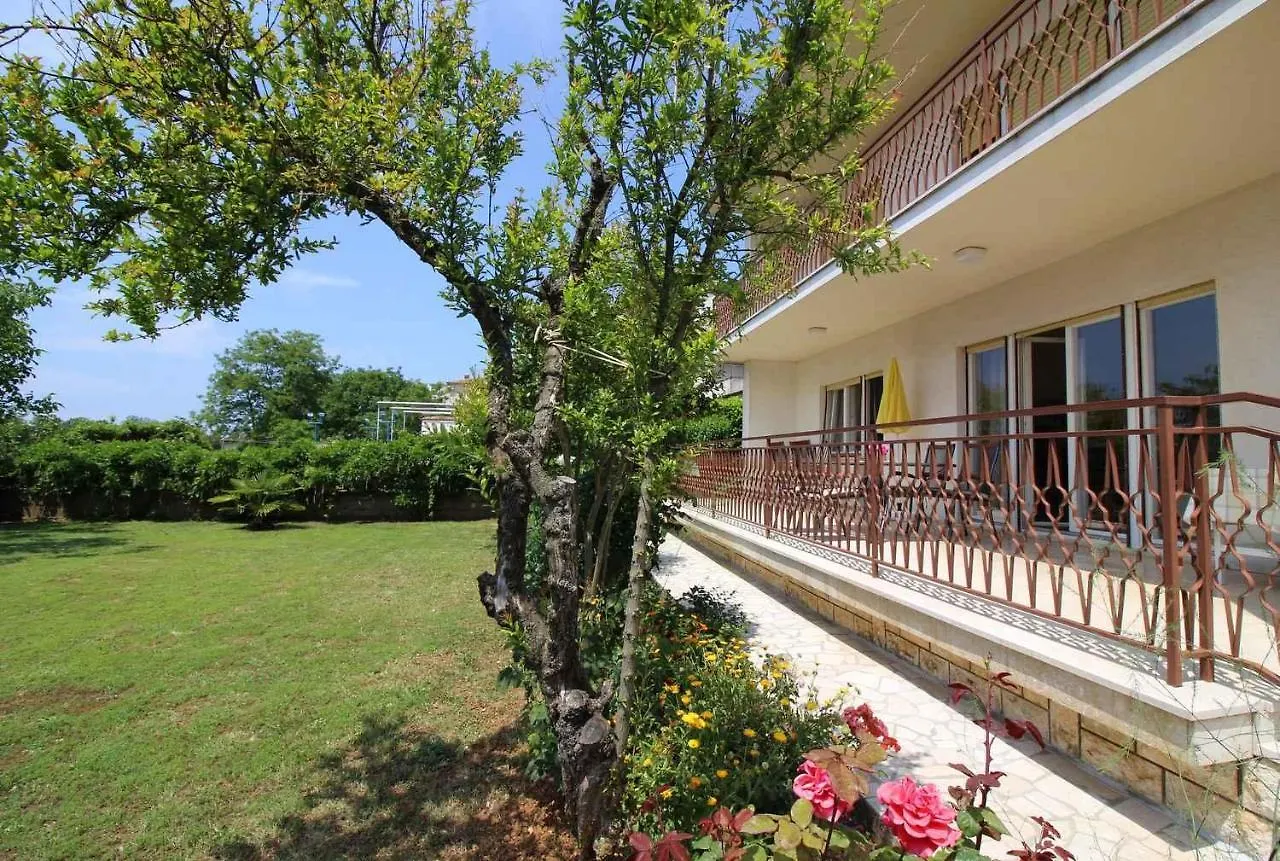 Apartment In Funtana - Istrien 42191 Croatia