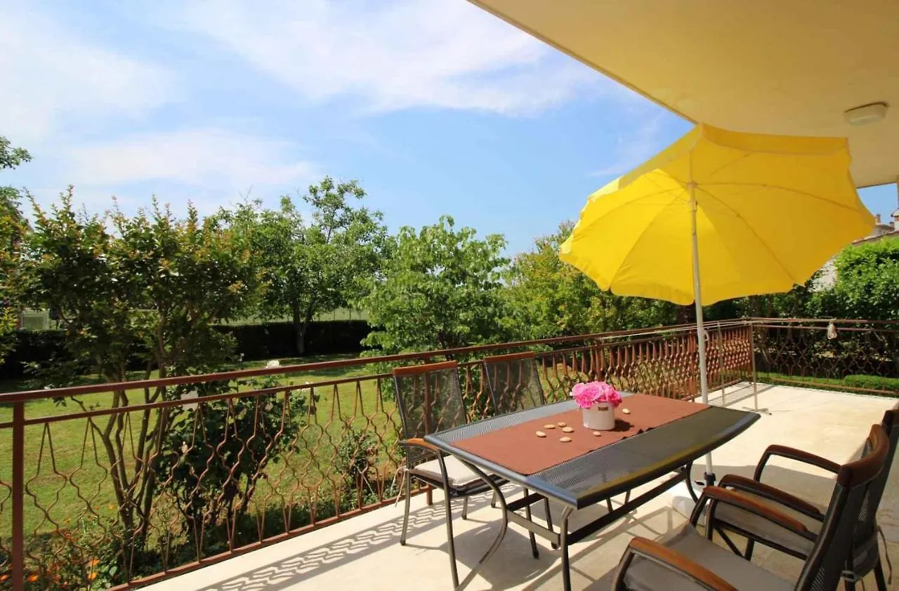 Apartment In Funtana - Istrien 42191