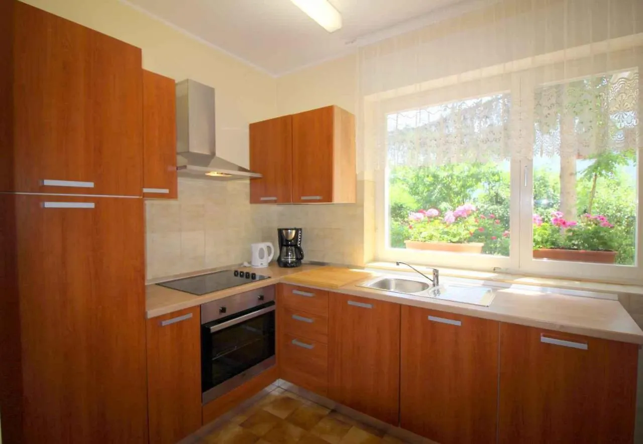 Apartment In Funtana - Istrien 42191